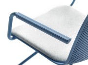 Détail accoudoir chaise Glove