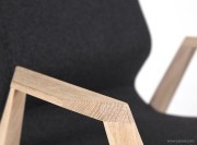 Détail accoudoirs