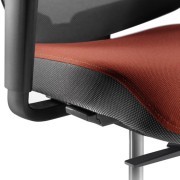 Détail coussinage du fauteuil Dot pro