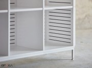 Détail intérieur et pied