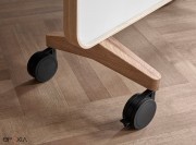 Détail pieds bois