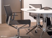 Table de réunion HPL full white, piètement chromé