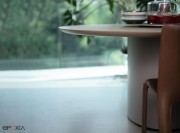 Détail du profil plateau, table Holo Pillar