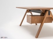 Bureau Viga, chêne cuivré