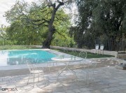 Mobilier de jardin, chaises Caprera et table Pigalle, couleur blanc