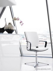 fauteuil visiteur Moteo revêtement rembourrés en cuir