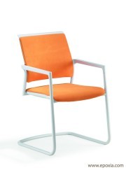 Siège visiteur Mer revêtement orange