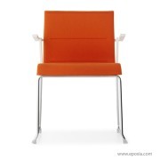 Fauteuil visiteur Stick tissu avec accoudoirs tissu rouge accoudoirs blancs
