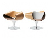 Fauteuil d'accueil Perillo, coque placage bois chêne.
