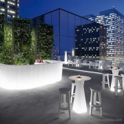 Ensemble FROZEN tabouret de bar et mange-debout