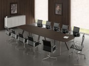 Grande table de réunion en bois chêne tabac