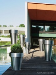 Grands pots Delta et Omega en Inox (usage intérieur ou extérieur)