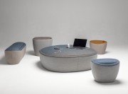 Poufs Tonica 1 et 2 places, table, îlots d'assise connectés