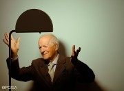 Lampadaire Mezzaluna, réédition du célèbre lampadaire de Bruno Gecchelin
