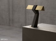Sculpture lumineuse béton et acier, Tau design Clément Cauvet