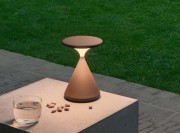 Lampe nomade sans fil Salt & Pepper vous accompagne partout (extérieur couvert)
