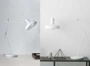 Lampe à poser Arigato. Lampe articulée en métal blanc mate
