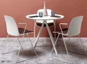 Chaises de restauration pied luge, Kire par Diemme