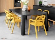 Table Eggen placage frêne teinté noir, par Midj, avec sièges Pippi