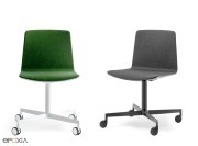 Chaises Noa, piètements quatre branches et roulettes