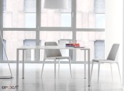 Chaises Laja, espace de travail et table de réunion