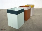 Corbeilles de bureau colorées Pick'up avec cache