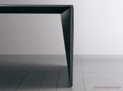 Pied cuir table Eracle
