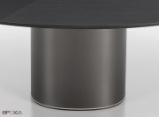 Table Holo Pillar, pied Exclusive Pace Gray,  plateau ébénisterie Chêne teinté noir