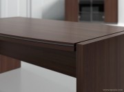 Bureau directeur wengé Status