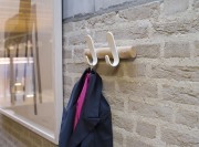 Porte-manteau mural en bois Sticks