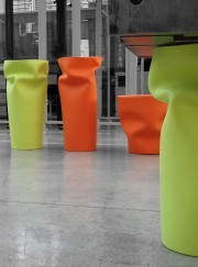 Grands pots design Saving Space Plust