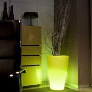 Grand pot lumineux Curvada Llum blanc lumière verte