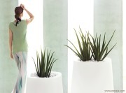 Pots design Ulm par Vondom, version lumineuse (éteints)