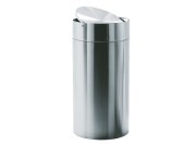 Grande poubelle de 70L en inox avec couvercle basculant Nox
