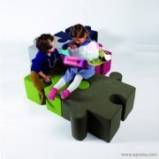 Pouf ludique et confortable Buzzipuzzle par Buzzispace
