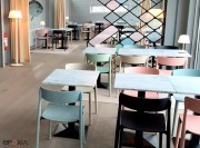 Tables Quadra pour la restauration, plateaux marbre