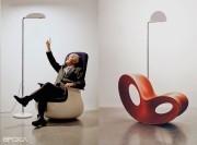 Bruno Gecchelin et son célèbre lampadaire dessiné en 1975