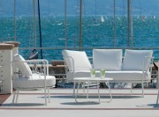 Sofa et fauteuil Désirée, dossier acier