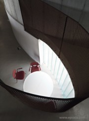 Chaises Pikaia rouge avec accoudoirs