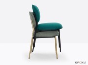 Chaises empilables Blume