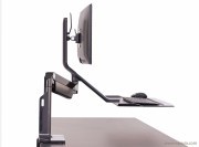 Bras support écran et clavier pour une position flexible de l'utilisateur