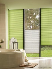 Stores plissés vert et blanc Luxaflex