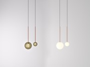 Suspension Grace 1, cuivre et verre fumé et blanc