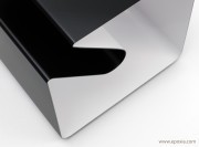 Table basse mobile line noire originale