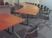Table de conférence pliante collection Tempest cerisier