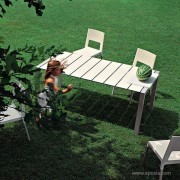 Table en alucompact Suhi, usage extérieur