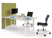 Table Multimedia, avec panneau acoustique et support écran Moove