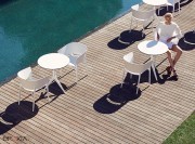 Table outdoor Mari-sol par Eugeni Quitllet