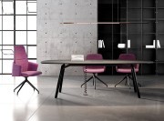 Table de réunion Rail forme ovale, plateau et pieds bois
