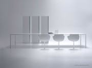 Table de réunion Tense en résine acrylique blanche